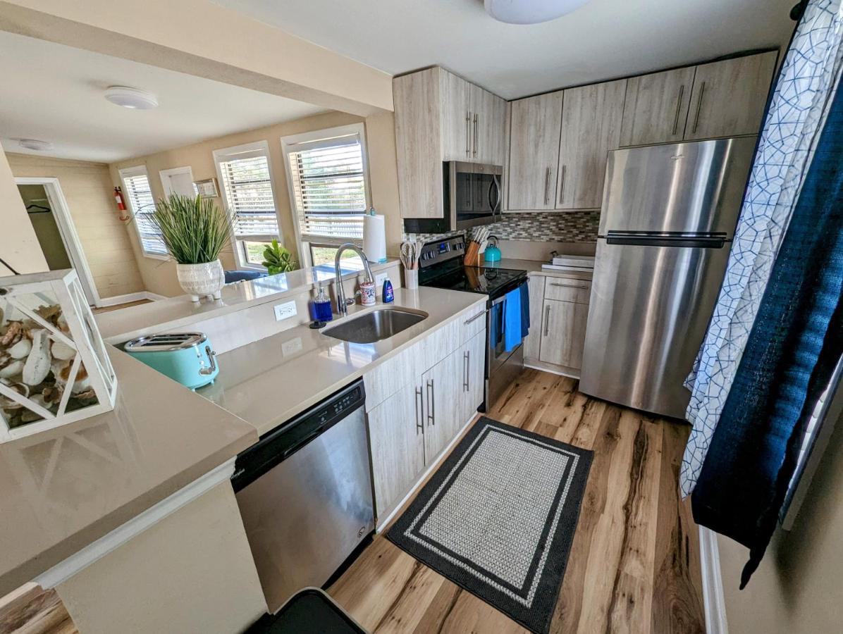 Charming & Cozy Lagoon Retreat - Steps From River - Parking Titusville Exterior photo